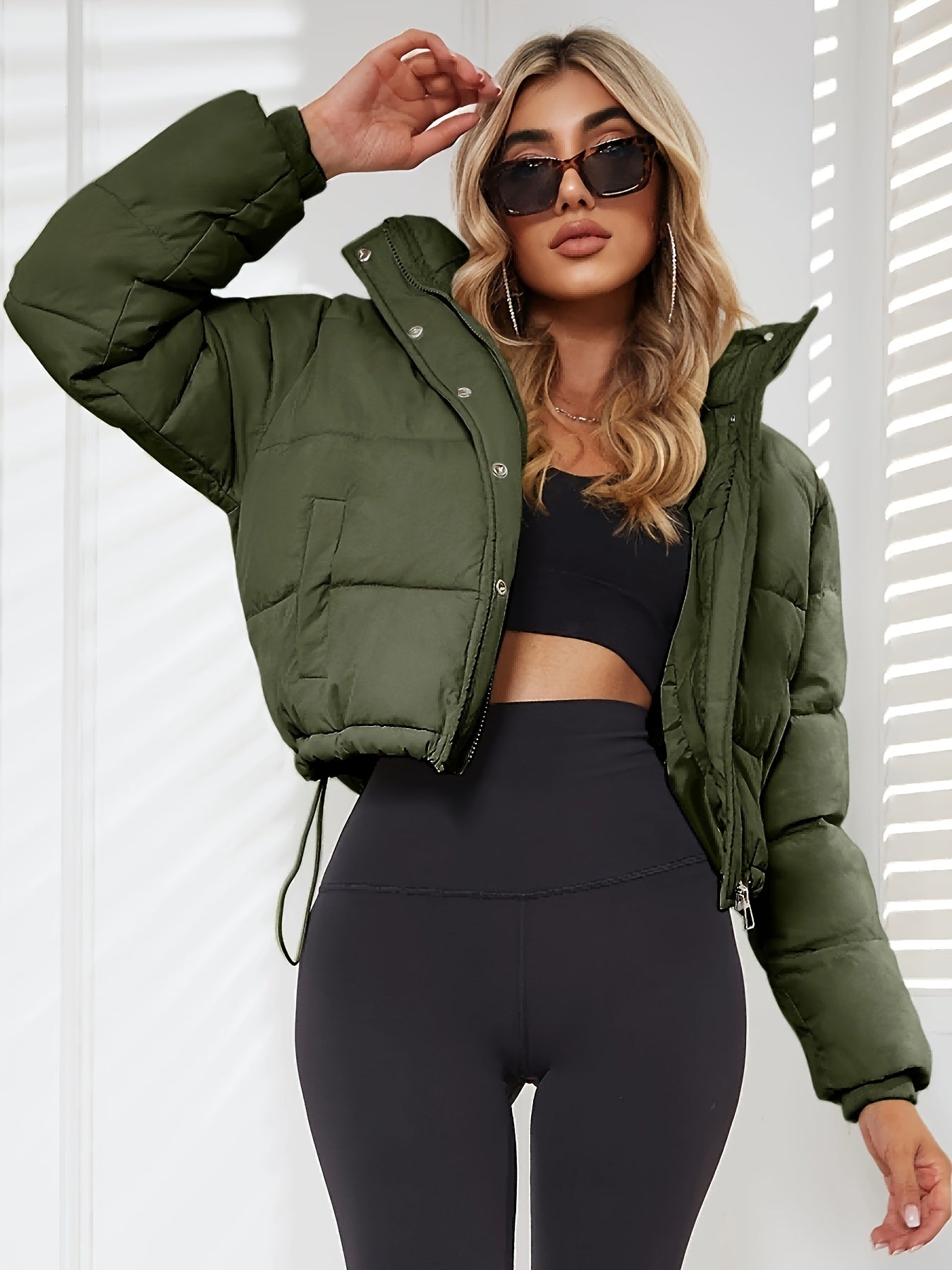 Damen Übergangsjacke Puffer Stil | Kurz Mit Kapuze