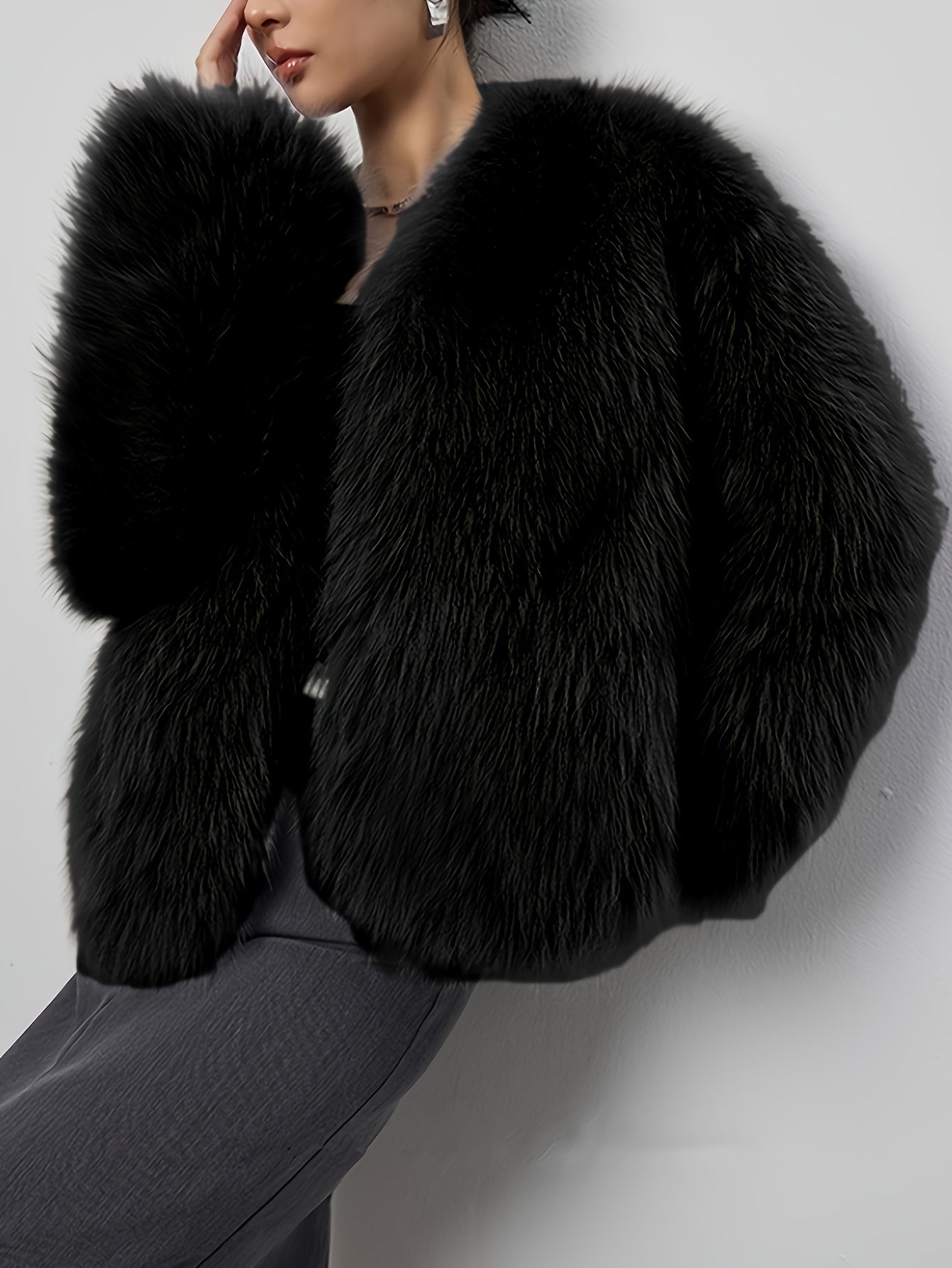 Damen Winterjacke Eleganter Kunstpelzmantel | Mit Kontrastdetails