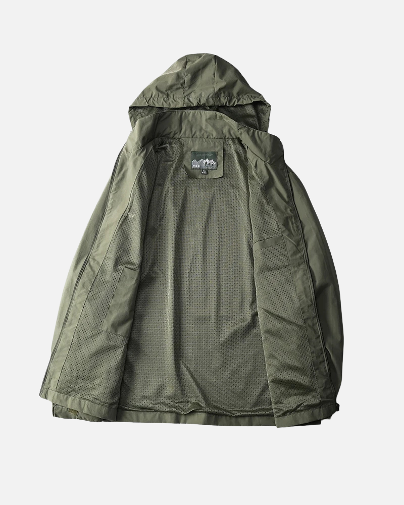Stylische Herren Jacken – Windjacke mit Kapuze
