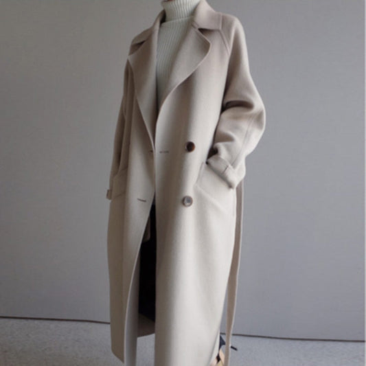 Damen Langer Klassischer Wintermantel | Zwei-Knopf Revers Design